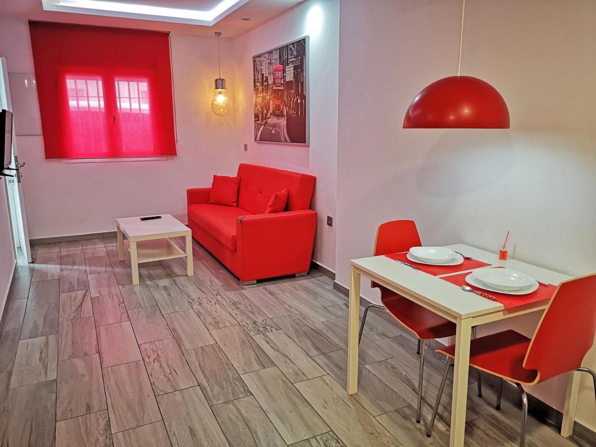 Conil Red-Black Apartment 科尼尔-德拉弗龙特拉 外观 照片